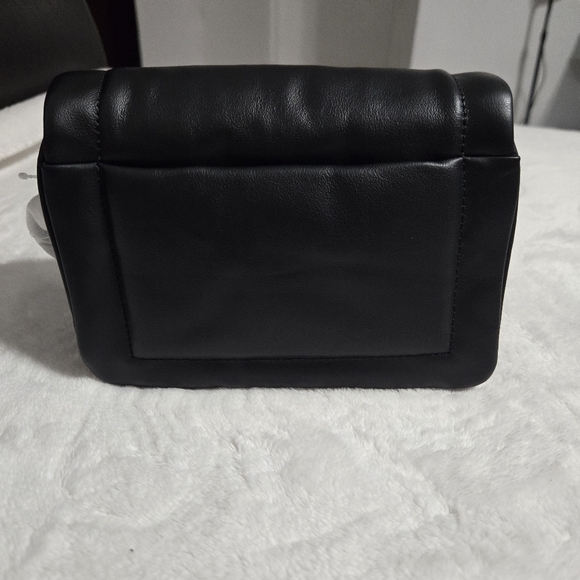 New marc jabocs mini pillow leather crossbody - Picture 2 of 7